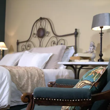 فندق مبيت وإفطار Antico Casale Mattei - Adult Only 3*