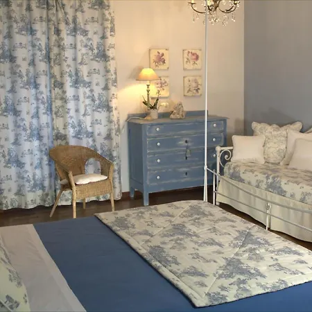 فندق مبيت وإفطار Antico Casale Mattei - Adult Only 3*