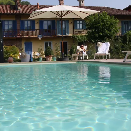 Antico Casale Mattei - Adult Only 3* Corneliano d'Alba